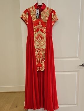 NWT Women Red and Gold Embroidery Traditional Floral Evening Dress